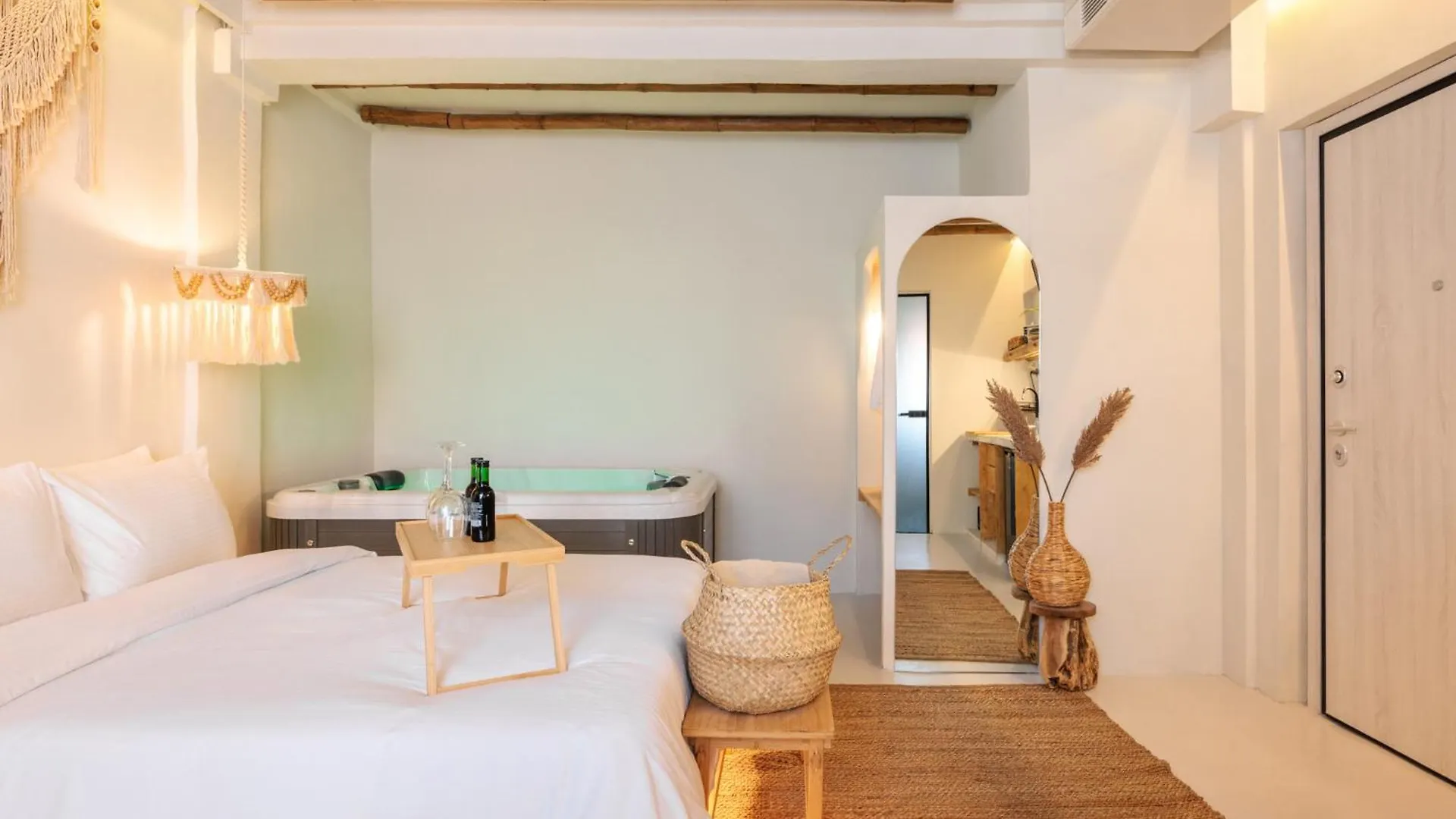 Unique Room-Jacuzzi And Balcony Θεσσαλονίκη Διαμέρισμα